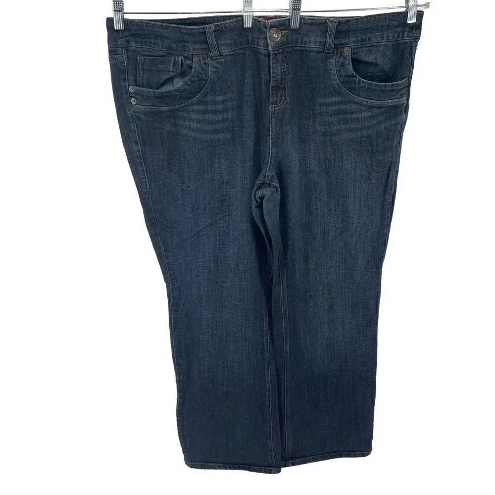 Torrid Women's Jeans Denim Pants Straight Pockets Mid Rise Blue Size 26
